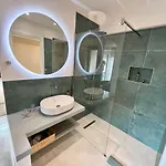 Aparthotel Costantina With Heated Pool Cannobio