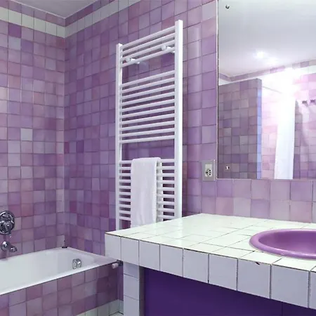 Costantina With Heated Pool 4*