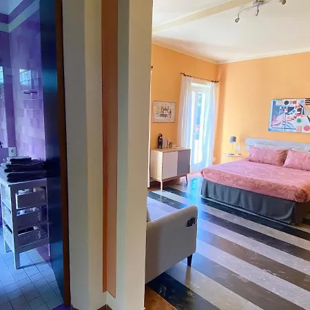 Aparthotel Costantina With Heated Pool