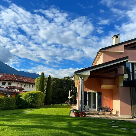 Costantina With Heated Pool Aparthotel