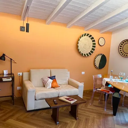 Aparthotel Costantina With Heated Pool *
