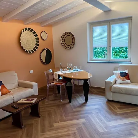 Costantina With Heated Pool Aparthotel Cannobio